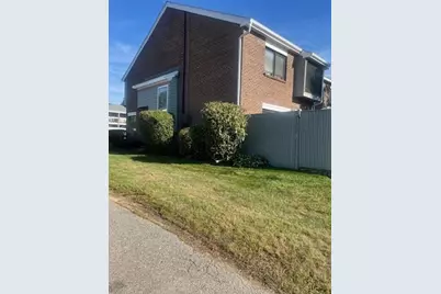 272 Greenbrook Drive #272, Stoughton, MA 02072 - Photo 19