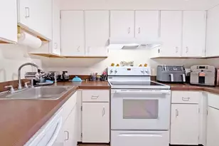 295 Lynn Shore Dr, Lynn, MA 01902 - Photo 11