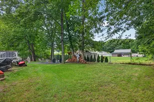79 Pembroke Ave, Acushnet, MA 02743 - Photo 33