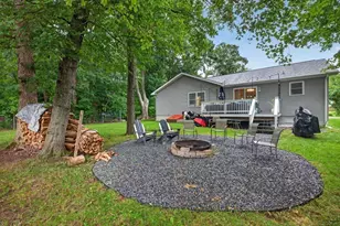79 Pembroke Ave, Acushnet, MA 02743 - Photo 29