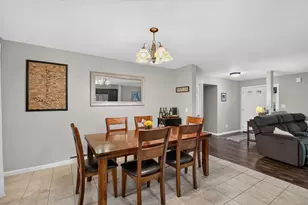 79 Pembroke Ave, Acushnet, MA 02743 - Photo 9