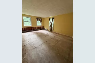 324 Mendon Street, Upton, MA 01568 - Photo 11