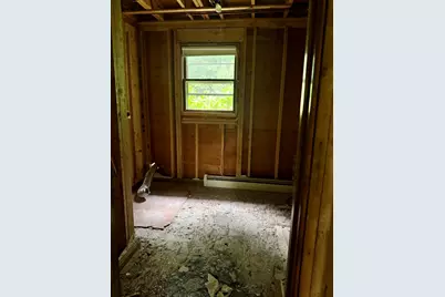 324 Mendon Street, Upton, MA 01568 - Photo 5