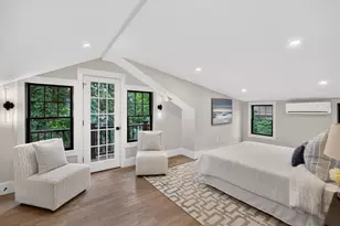 21 Brewster St, Provincetown, MA 02657 - Photo 17