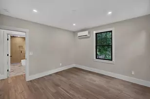 21 Brewster St, Provincetown, MA 02657 - Photo 29