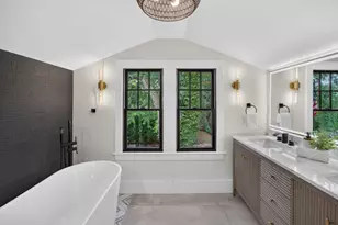 21 Brewster St, Provincetown, MA 02657 - Photo 23