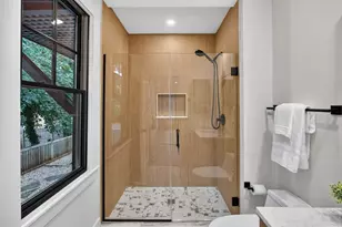 21 Brewster St, Provincetown, MA 02657 - Photo 27