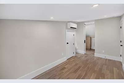 21 Brewster Street, Provincetown, MA 02657 - Photo 25