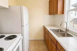 107 Jefferson St, Lynn, MA 01902 - Photo 5