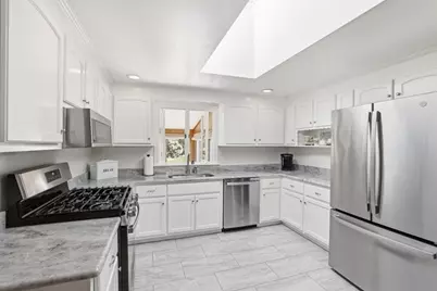 106 Pine Street, Yarmouth, MA 02675 - Photo 9