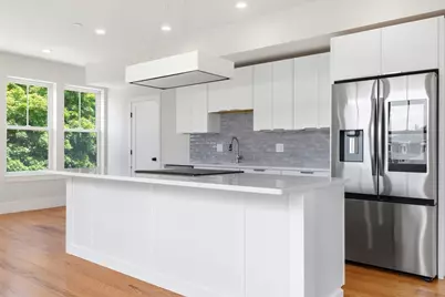 421 High St #306, Medford, MA 02155 - Photo 3