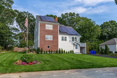 43 Seabreeze Dr, Bourne, MA 02532 - Photo 1