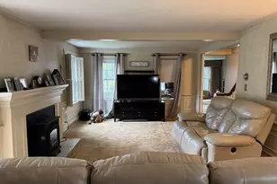 217 Depot St, Fitchburg, MA 01420 - Photo 9