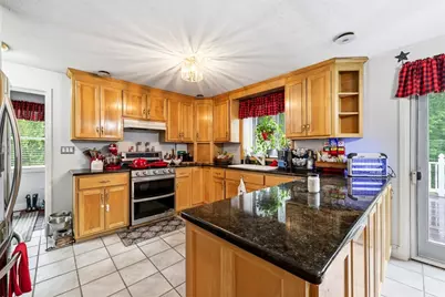 10 Lyman Barnes Rd, Brimfield, MA 01010 - Photo 5