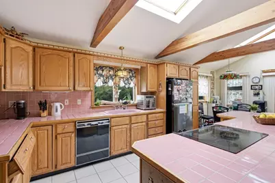 32 Brayton Rd, Boston, MA 02135 - Photo 5