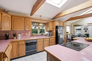 32 Brayton Rd, Boston, MA 02135 - Photo 5