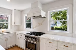 80 Dell Ave, Melrose, MA 02176 - Photo 3