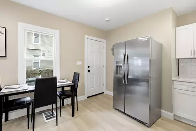 50-52 Sycamore St, Springfield, MA 01109 - Photo 7