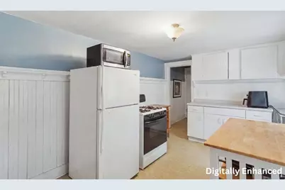 3-4 Jackson Place, Waltham, MA 02453 - Photo 5