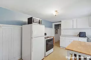 34 Jackson Pl, Waltham, MA 02453 - Photo 5