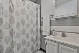 54 Green St, Malden, MA 02148 - Photo 17