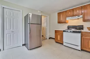 54 Green St, Malden, MA 02148 - Photo 5