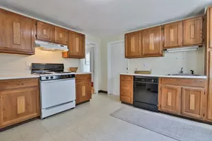 54 Green St, Malden, MA 02148 - Photo 7