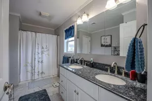 360 Perron Ave, Somerset, MA 02726 - Photo 13