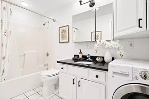 1 Davenport St, Cambridge, MA 02140 - Photo 9