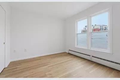 1 Davenport Street #8, Cambridge, MA 02140 - Photo 9