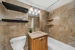 9 Hawthorne Pl, Boston, MA 02114 - Photo 19