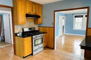 140 Centre St, Quincy, MA 02169 - Photo 3
