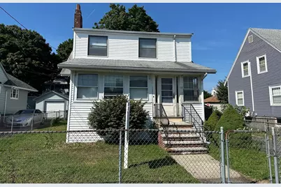 131 Farrington St, Quincy, MA 02170 - Photo 21