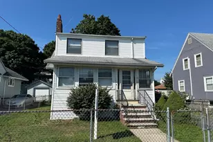 131 Farrington St, Quincy, MA 02170 - Photo 21