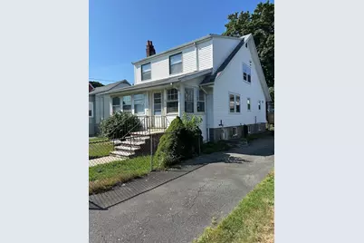 131 Farrington St, Quincy, MA 02170 - Photo 3