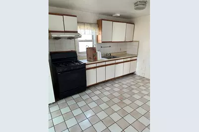 131 Farrington St, Quincy, MA 02170 - Photo 15