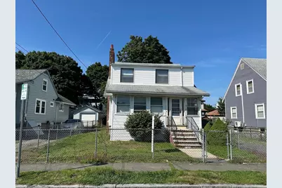 131 Farrington St, Quincy, MA 02170 - Photo 5