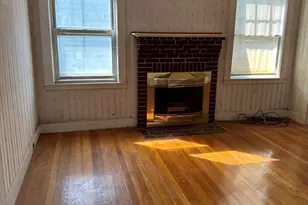 131 Farrington St, Quincy, MA 02170 - Photo 11