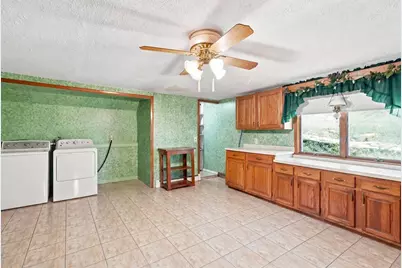 277 Lincoln Ave, Saugus, MA 01906 - Photo 5