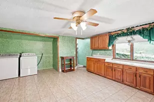 277 Lincoln Ave, Saugus, MA 01906 - Photo 5