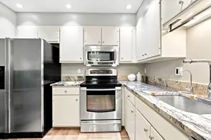 210 Nahanton St, Newton, MA 02459 - Photo 11
