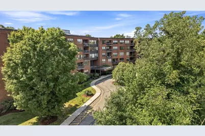 210 Nahanton St #116, Newton, MA 02459 - Photo 29