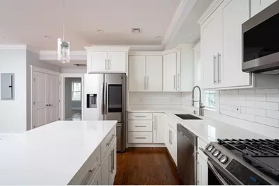 102 Neponset Ave #5, Boston, MA 02122 - Photo 3