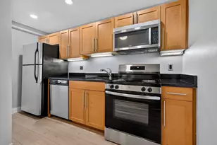 1600 Beacon St, Brookline, MA 02446 - Photo 13