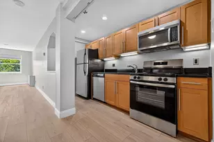 1600 Beacon St, Brookline, MA 02446 - Photo 3