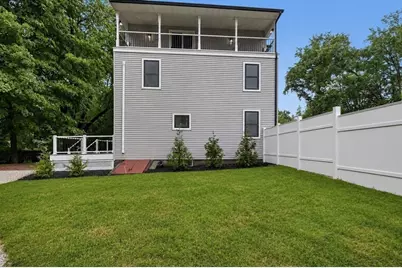 33 Milford St, Upton, MA 01568 - Photo 27