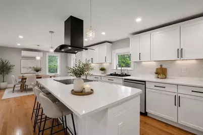 33 Milford St, Upton, MA 01568 - Photo 9