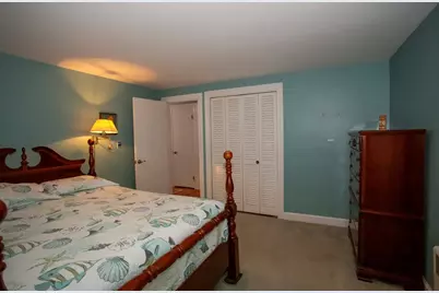 72 Eustis Ave, Wakefield, MA 01880 - Photo 17
