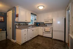 72 Eustis Ave, Wakefield, MA 01880 - Photo 13