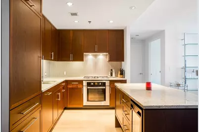 580 Washington St #9F, Boston, MA 02111 - Photo 5